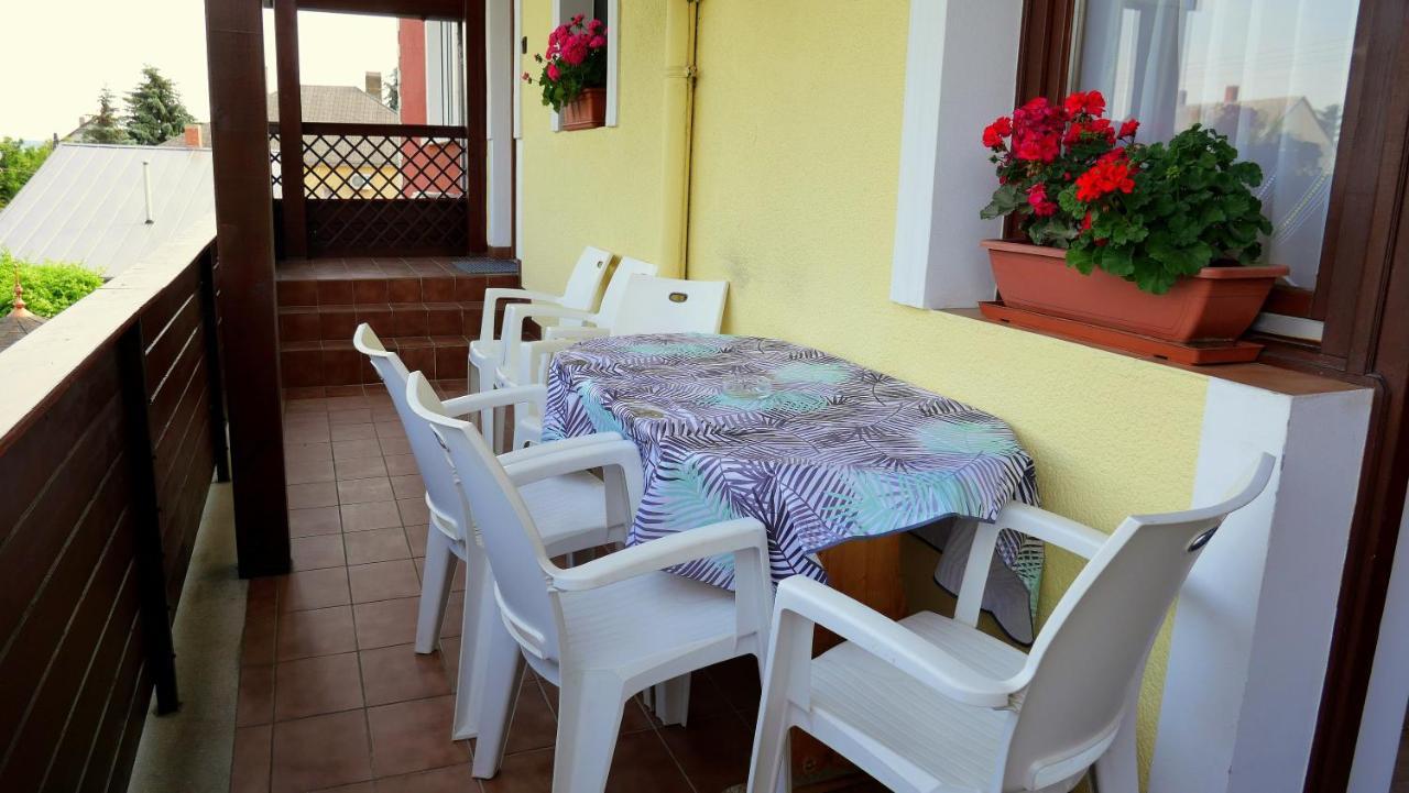 Papp Apartmanhaz Apartment Vonyarcvashegy Bagian luar foto