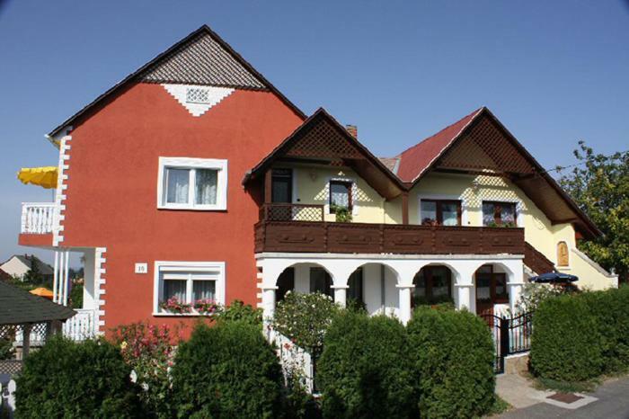 Papp Apartmanhaz Vonyarcvashegy Bagian luar foto